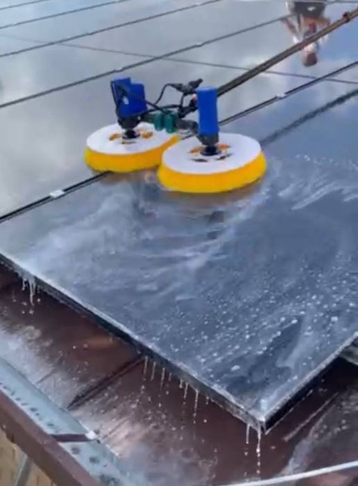 Оборудования для мойки солнечных панелей.