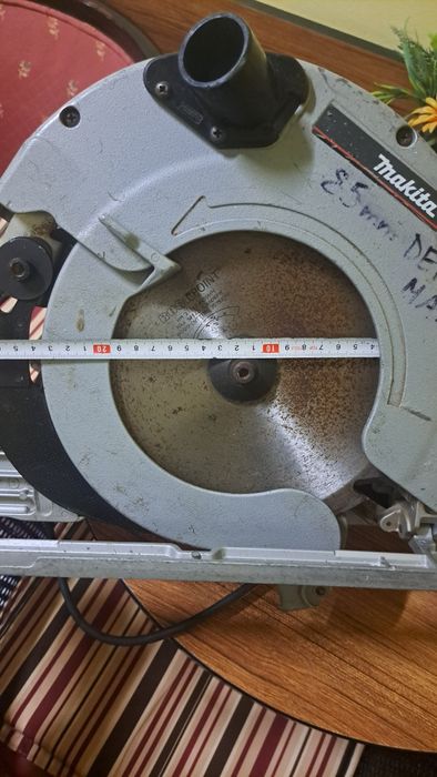 Vând circular Makita la 110 volți și transformator