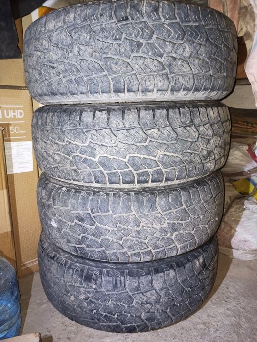 Резина R17 245x65 A/T