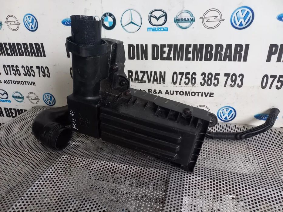 Carcasa Filtru Aer Vw Passat B7 1.6 Tdi An 2011-2012-2013-2014-2015 Motor 1.6 Tdi CAY - Dezmembrari