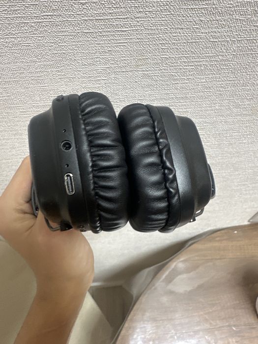 Продам наушники Marshall Major II