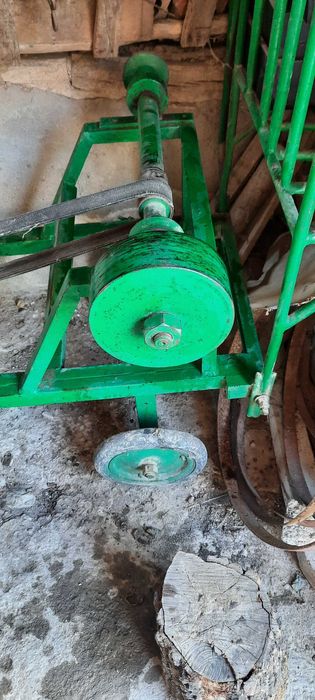 Продавам мобилен цирколяр