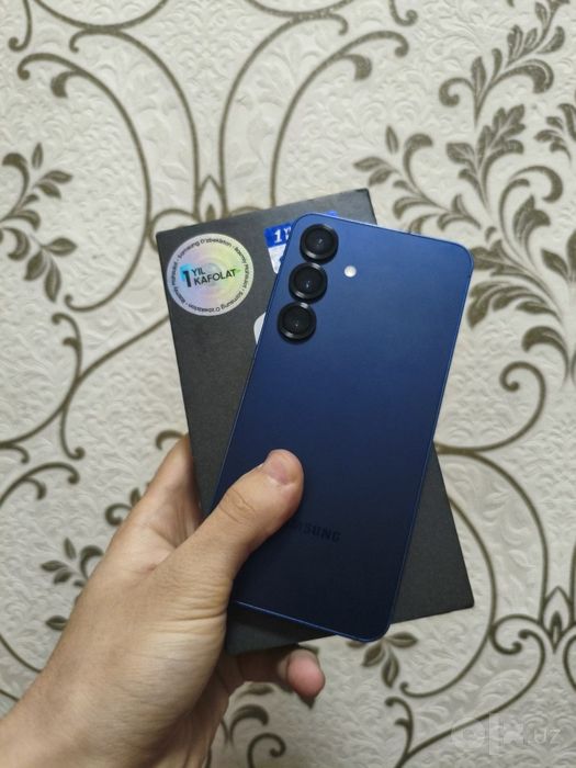 Samsung Galaxy S 25