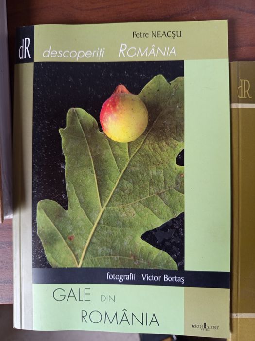 Vând Atlas Botanic de Paulina Anastasiu NOU și alte cărți noi