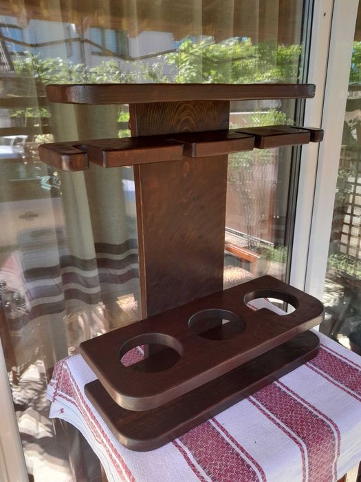 Vand suport pentru sticle de vin