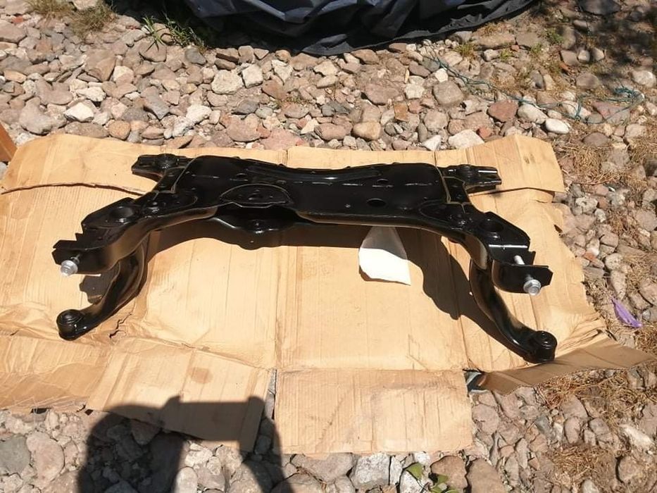 Преден мост за мазда 3 BK