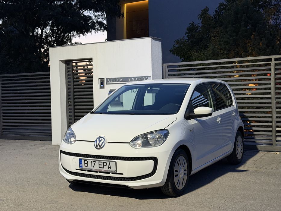 VOLKSWAGEN Up