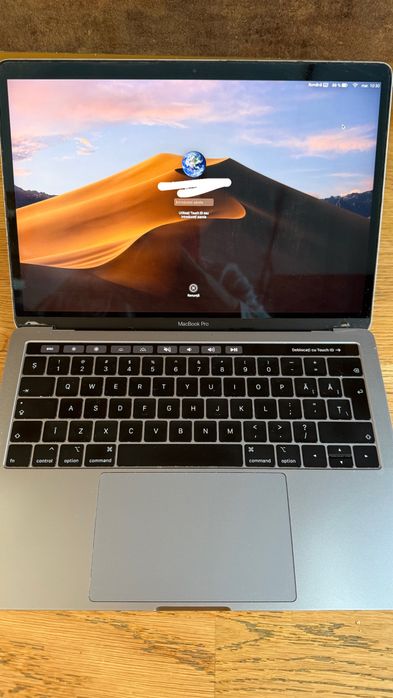 MacBook Pro 13″ 2018 – 8GB RAM, Intel i5, Complet Functional