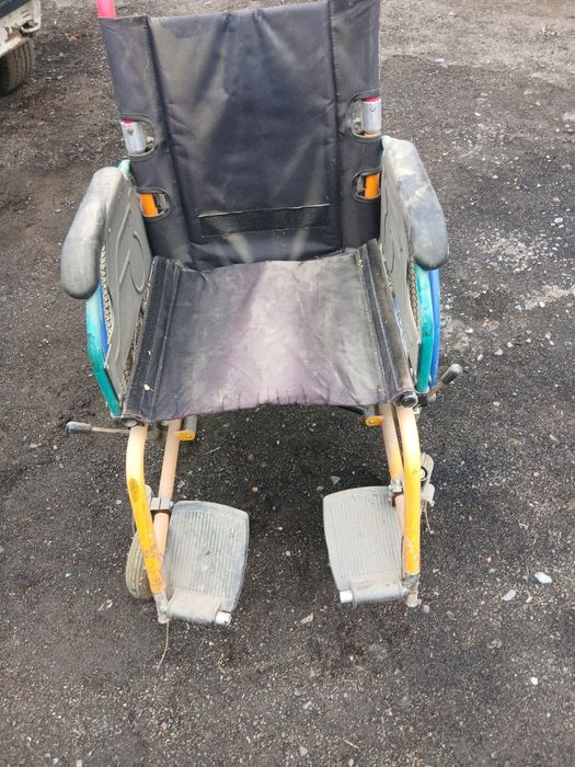 Инвалидная коляска