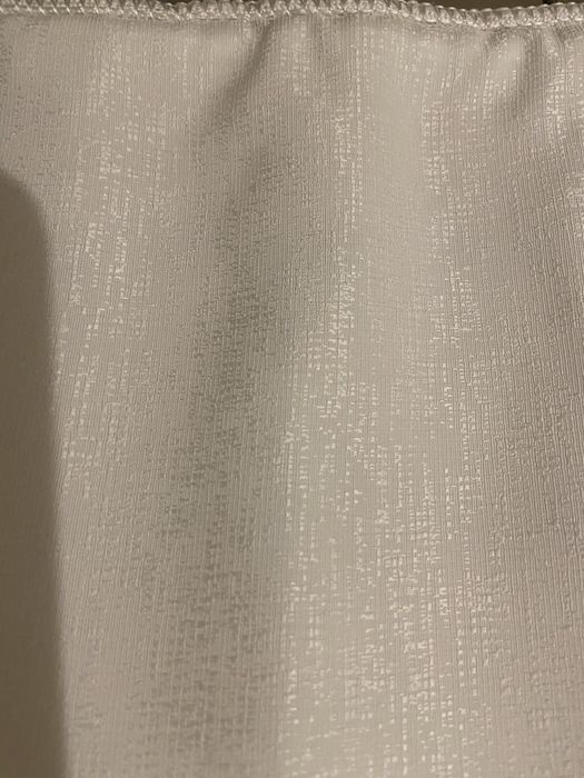 Продам шторы . Новые .