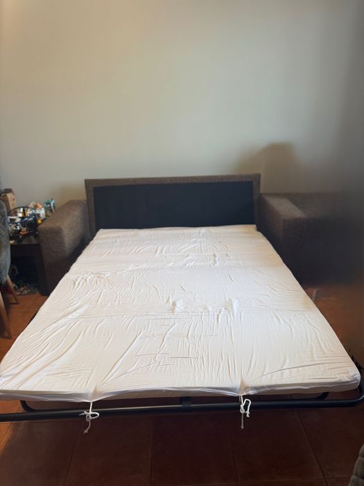 Разтегателен диван 2 спален  и 2 кресла