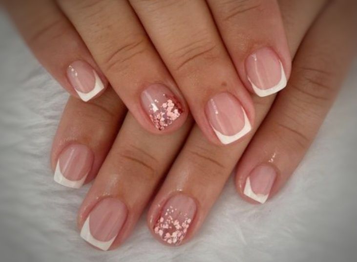 Te aștept cu drag la manichiură la cele mai mici prețuri.