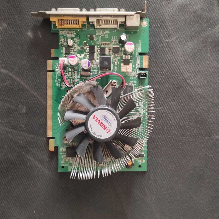 Видеокарта 8600 GT