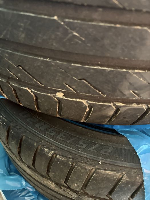 Cauciucuri de vara 275/35/20 cu 245/40/20