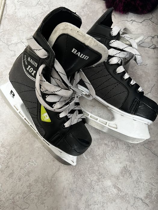 Коньки в отличном состоянии