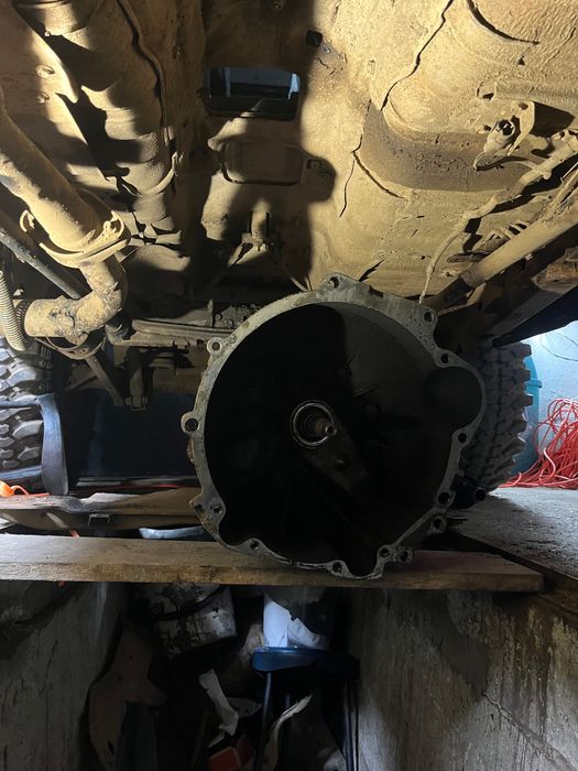 Смяна масла, филтри, накладки и всякакви консумативи на автомобили!