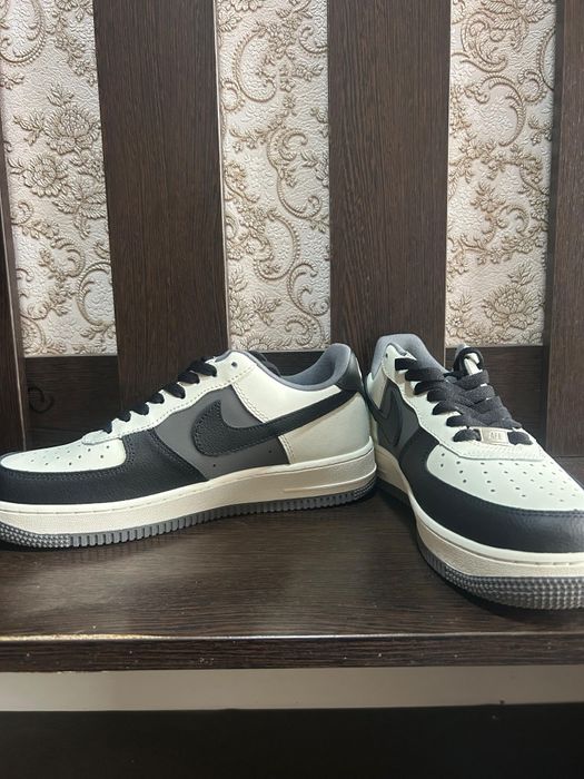 Продам кроссовки, можем договориться