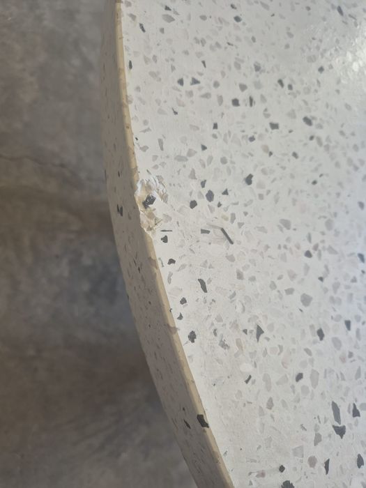 Кръгла маса Kave Home