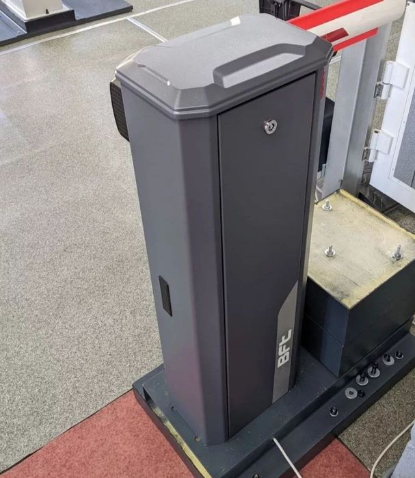 Шлагбаум Bft GIotto BT A ULTRA36 XL