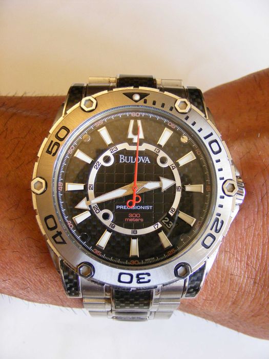 Bulova Precisionist Champlain Watch 300 Meters Carbon