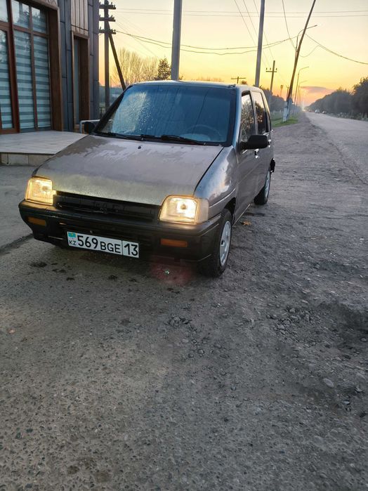 Машина Дэу Тико 0.8