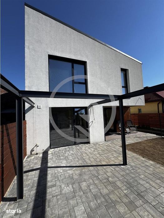 Casa Individuală Parter +Etaj ,166 mp utili, teren 450 mp situata