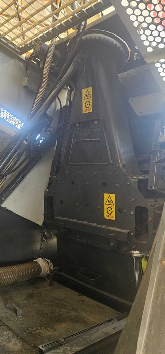 Ягувар 870 комбайн сотилади