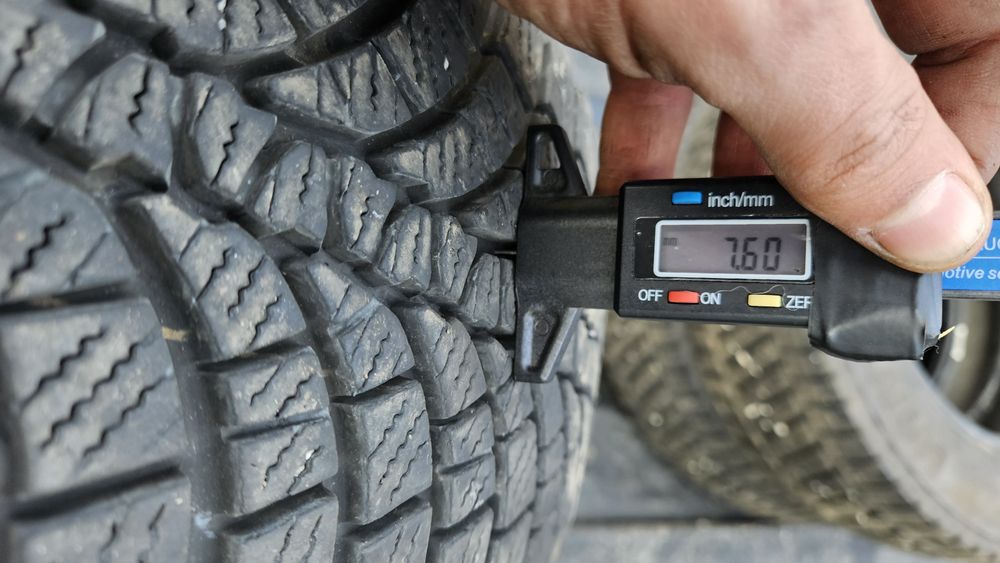 2бр като нови гуми 205 55 17 кумхо