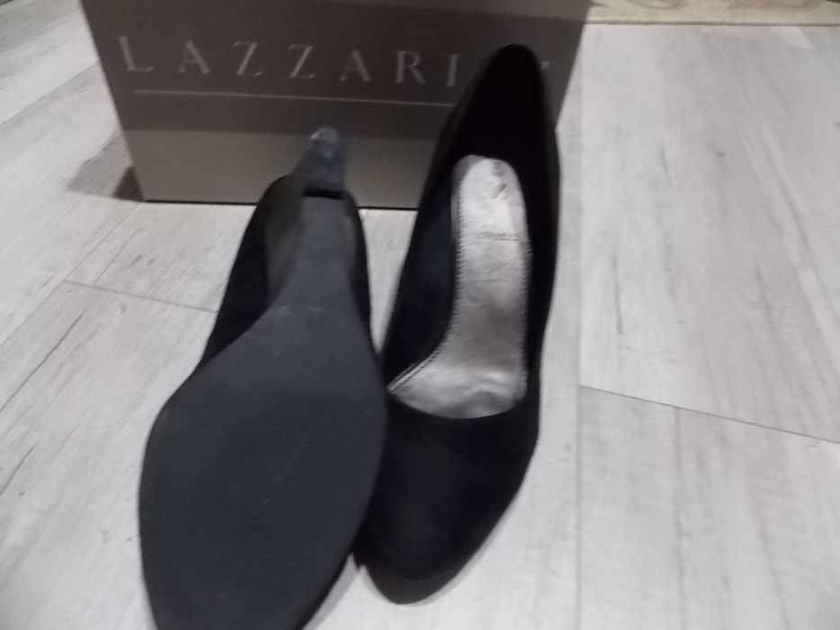 pantofi/sandale din piele mas 40/39 - pret 80 lei/perechea