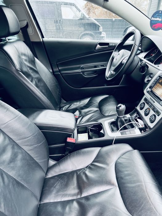 Volkswagen Passat B6 2010 2.0 TDI 140 CP Xenon Piele Stare impecabila