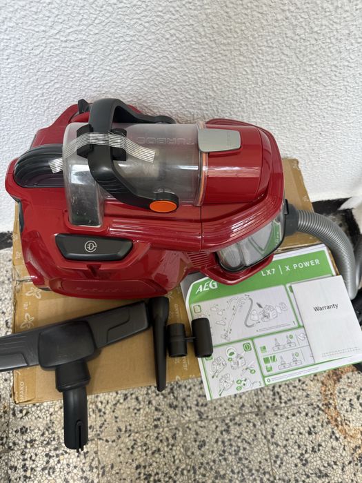 Прахосмукачка без Торба AEG X POWER LX7‑2‑CR‑A, с Кабел, 750W, HEPA!