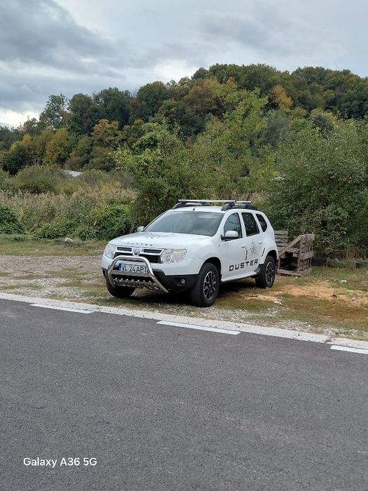 Vând duster 4x2 cu GPL 8 ani
