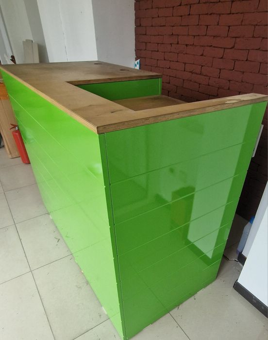 Продам ресепшен б/у