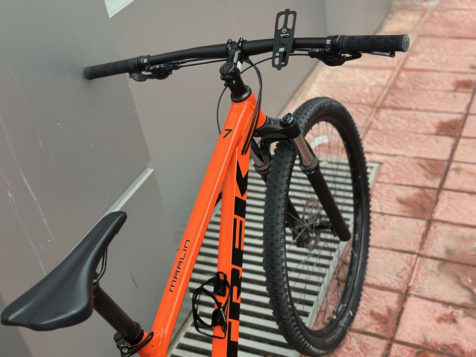 Trek Marlin 7 29 RockShox