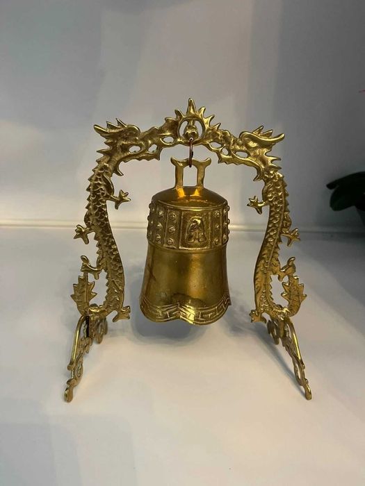 Clopot  din bronz, cu motive asiatice,