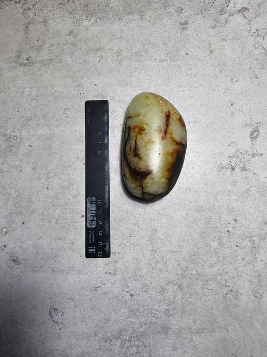 Продам хотанский нефрит