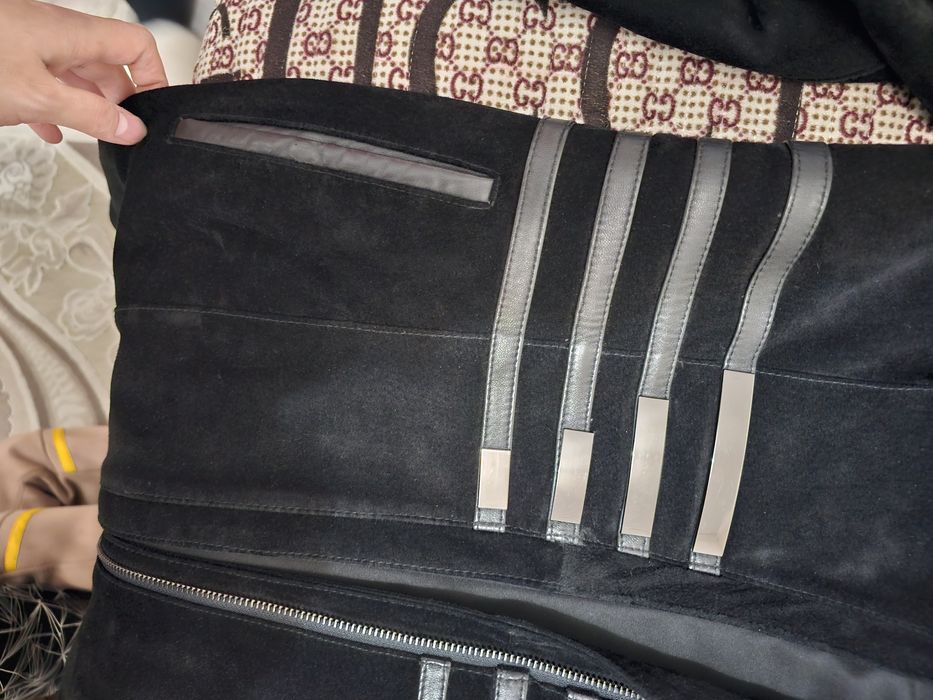 Продам плащ замшевый