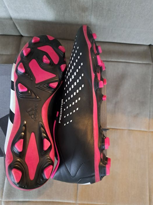 Бутонки Adidas Predator