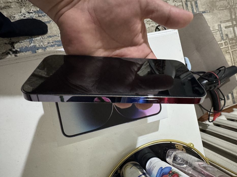 Iphone 14 pro max idiyal kar/dak