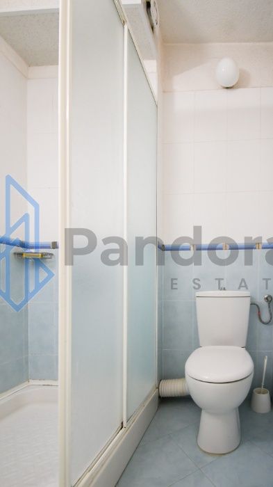 Дава се под наем Двустаен апартамент в София, Изток - 62 кв.м за 489.6 € - Снимка #8