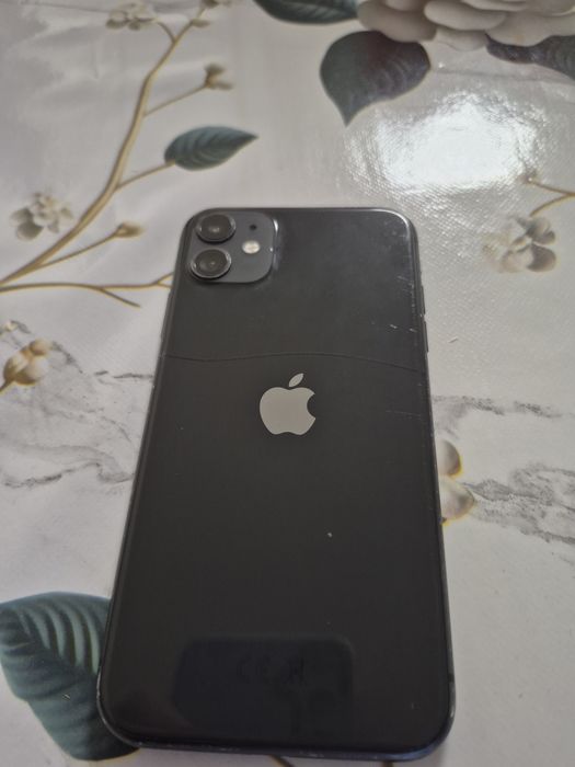 Vând Iphone 11 64 gb