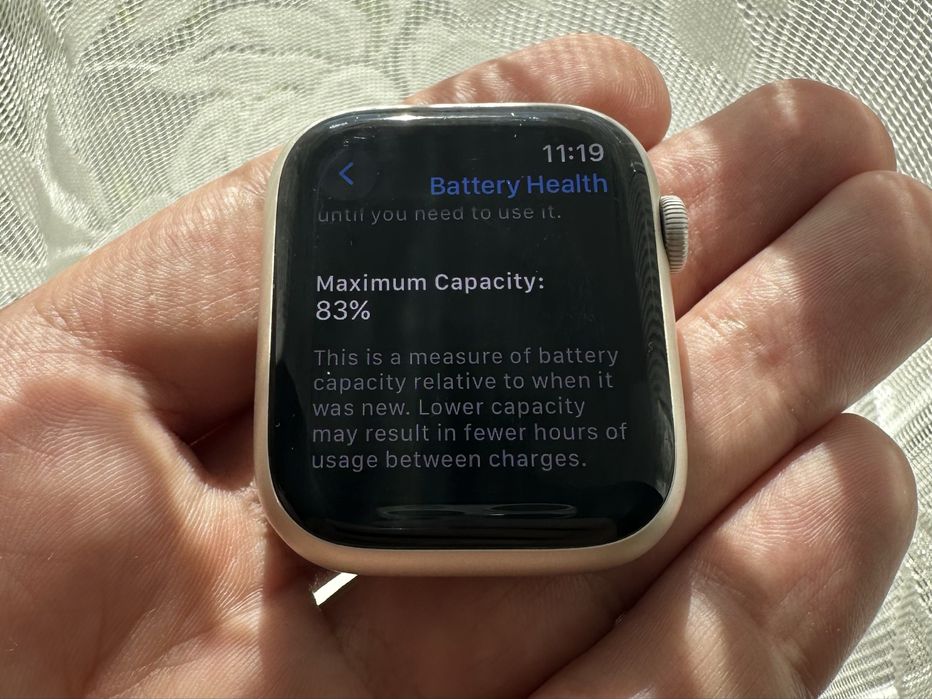 Apple Watch Series 7 Nike Edition 45 mm Starlight