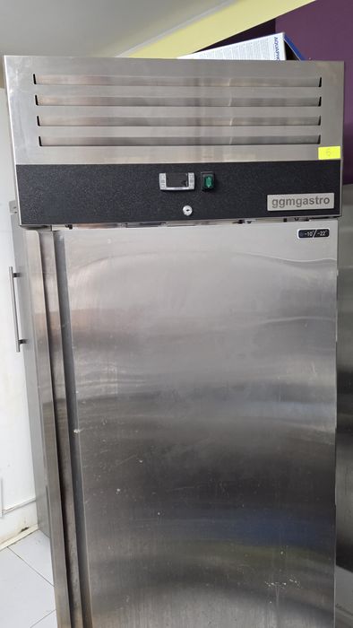 Професионален фризер ggmgastro