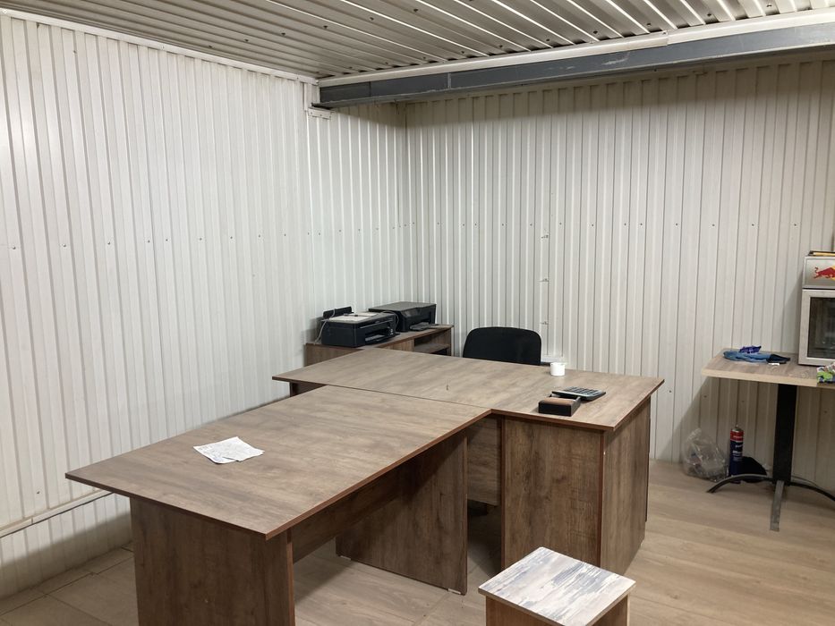 Сдам в аренду склад.