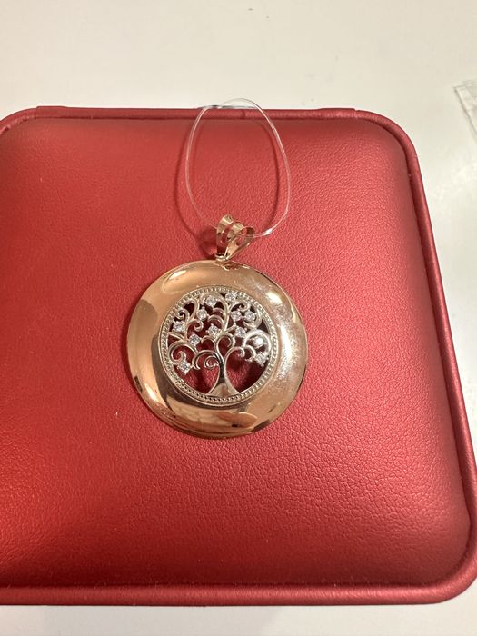 Золотые кулоны 585 пробы