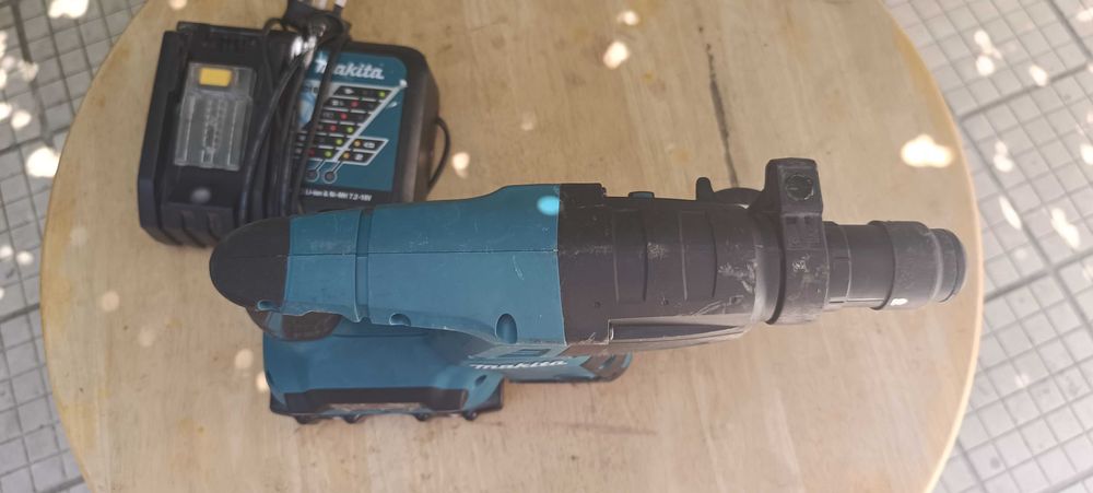 Makita DHR264 Перфоратор