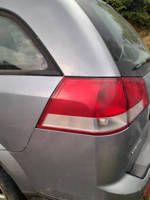 Опел Вектра Ц 1.9 CDTI дизел 2005-2008 на части .Десен волан