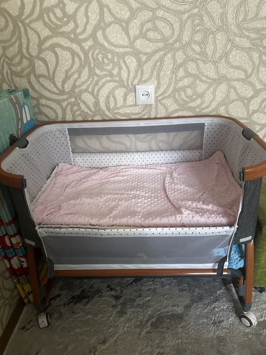 Продам кроватку и шезлонг