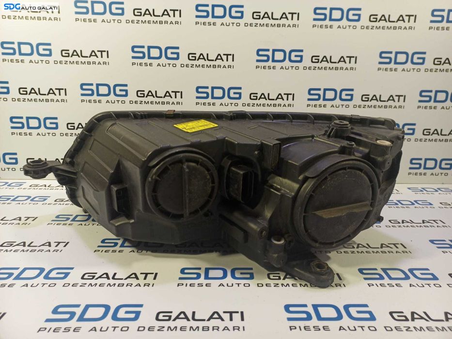 Far Dreapta FARA Xenon Skoda Octavia 3 2013 - 2017 Cod 5E2941016 030127260200 [L1744]