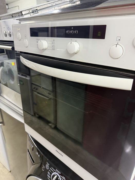 Miele Фурна за вграждане с керамични котлони Germany Гаранция